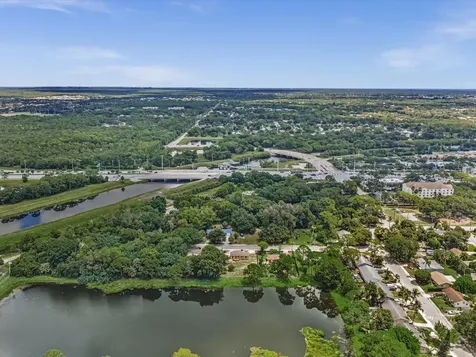 6918 173rd Street N Jupiter FL 33458