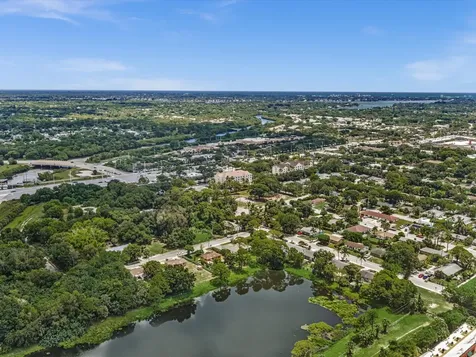 6918 173rd Street N Jupiter FL 33458