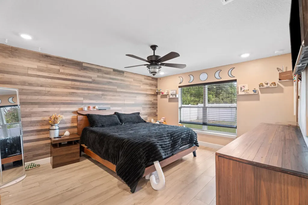 5846 NW Dooley Circle Port St Lucie FL 34986