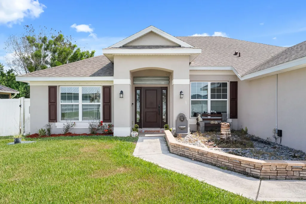 5846 NW Dooley Circle Port St Lucie FL 34986