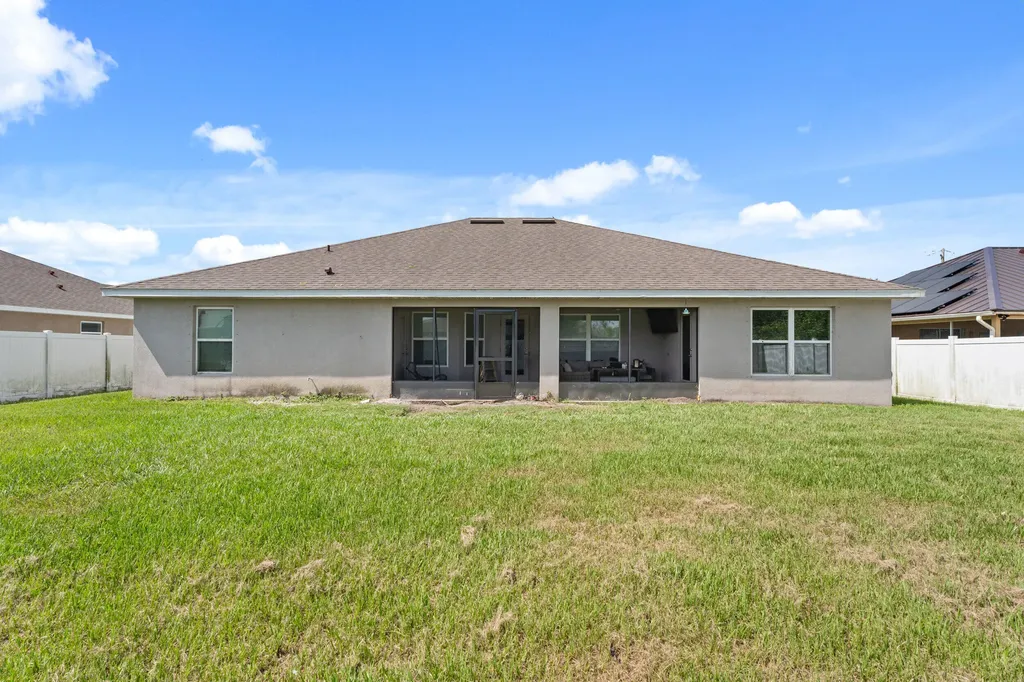5846 NW Dooley Circle Port St Lucie FL 34986