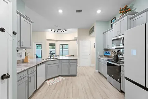 5846 NW Dooley Circle Port St Lucie FL 34986
