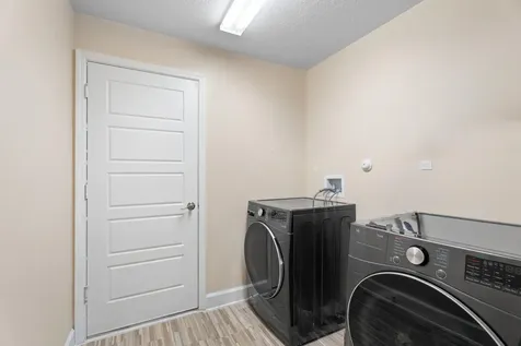 5846 NW Dooley Circle Port St Lucie FL 34986