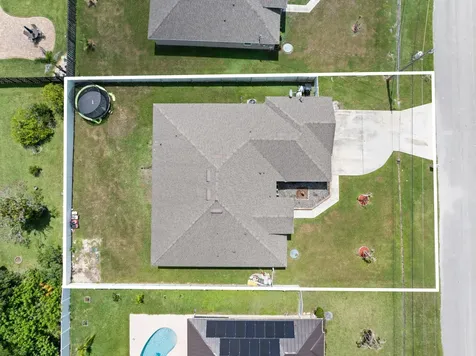 5846 NW Dooley Circle Port St Lucie FL 34986