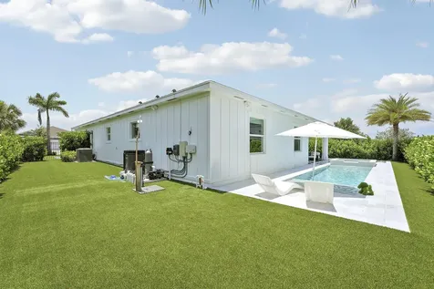 1174 Haywagon Trail Loxahatchee FL 33470