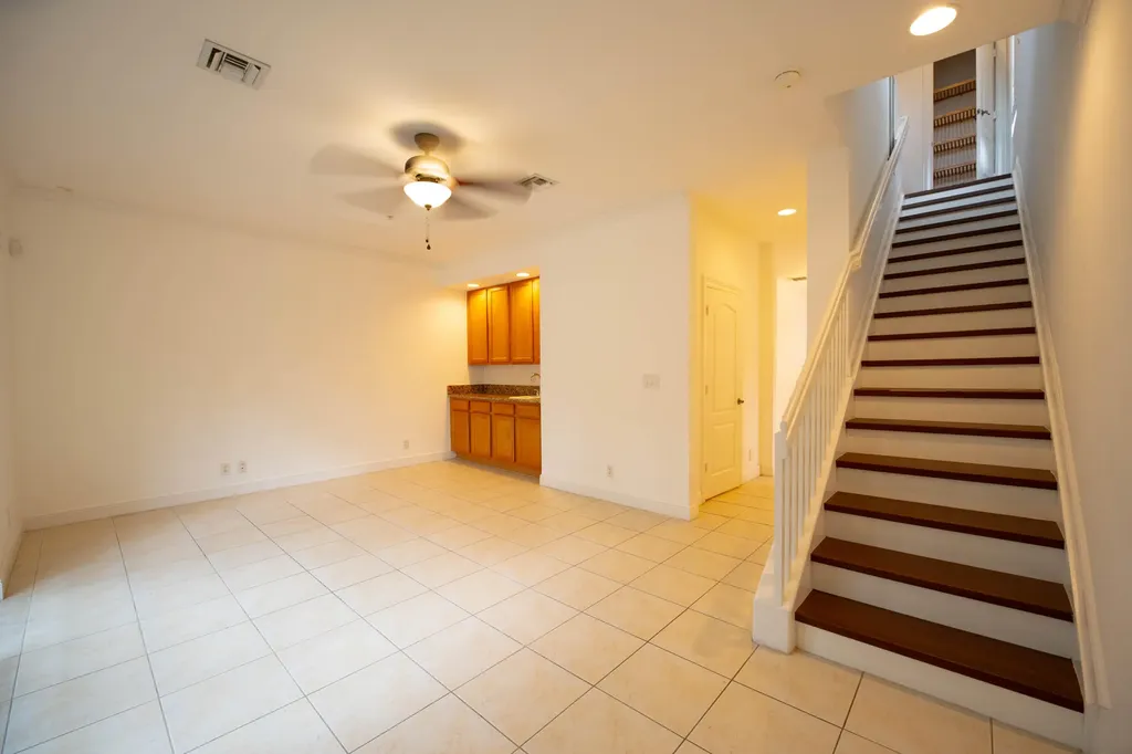 530 S Federal Highway Lake Worth Beach FL 33460