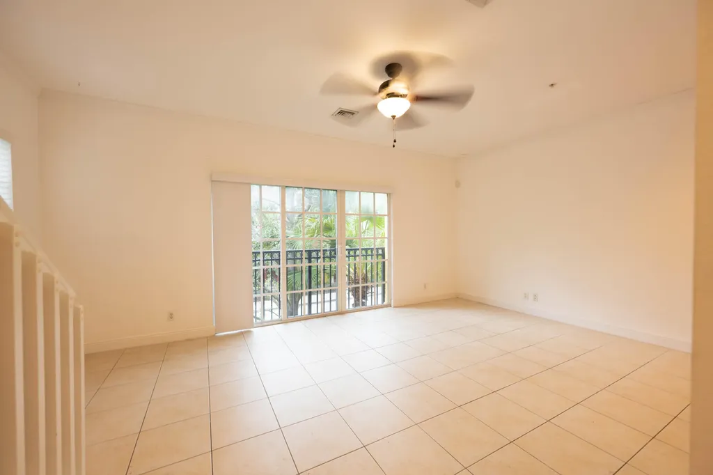 530 S Federal Highway Lake Worth Beach FL 33460