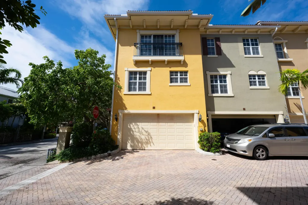 530 S Federal Highway Lake Worth Beach FL 33460