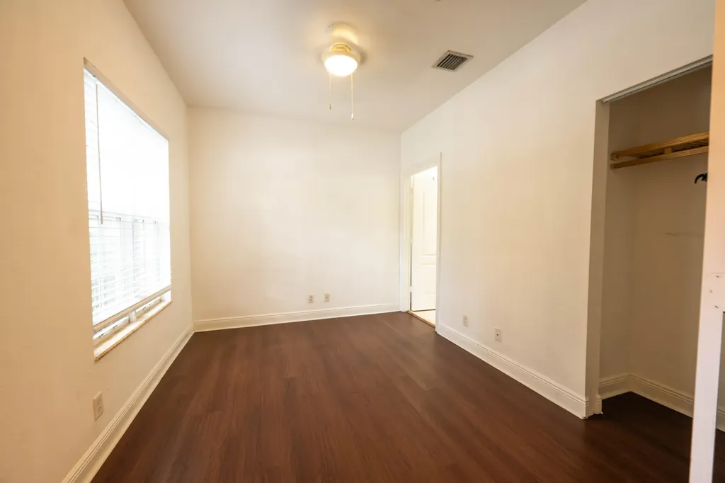 530 S Federal Highway Lake Worth Beach FL 33460