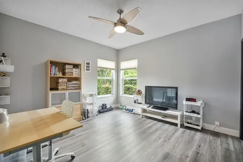 5911 NW 60th Avenue Parkland FL 33067