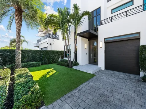 3318 NE 17th Street Fort Lauderdale FL 33305