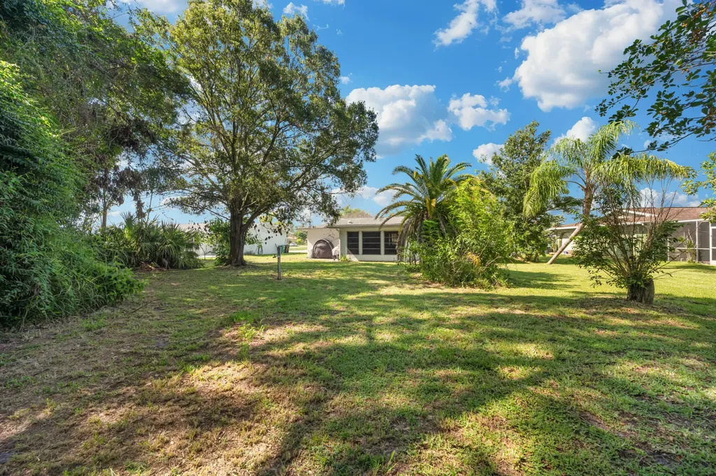 171 SW Ulman Avenue Port St Lucie FL 34983