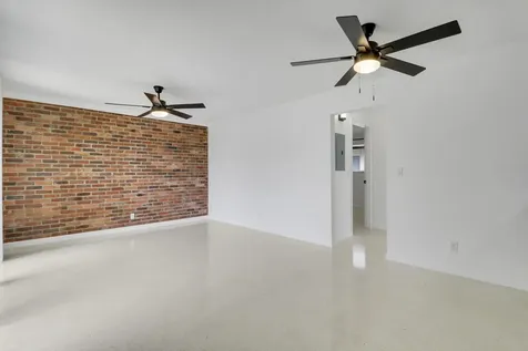 2801 Georgia Avenue West Palm Beach FL 33405
