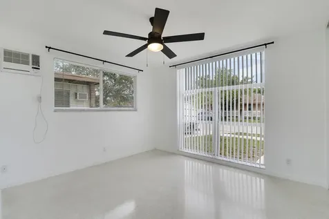 2801 Georgia Avenue West Palm Beach FL 33405