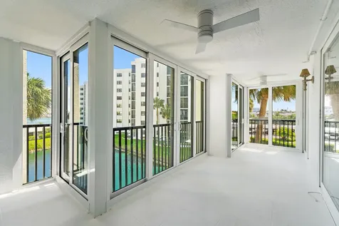 19800 Sandpointe Bay Drive Tequesta FL 33469