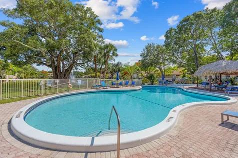 3024 S Oakland Forest Drive Oakland Park FL 33309