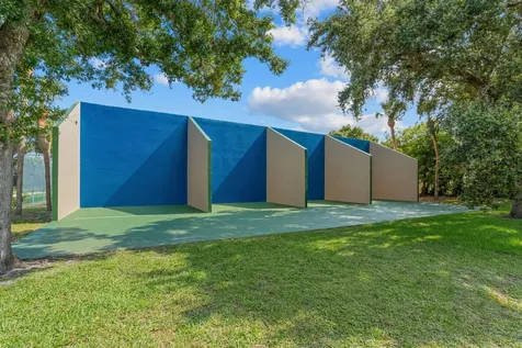 3024 S Oakland Forest Drive Oakland Park FL 33309