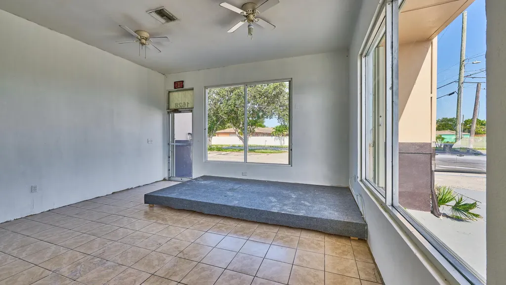 1620 Avenue E West Palm Beach FL