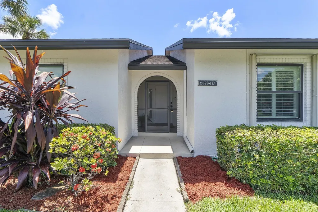 23284 SW 53rd Avenue Boca Raton FL 33433