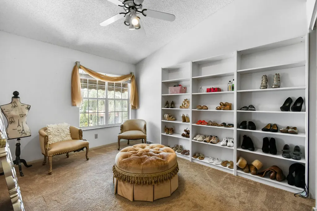 5266 Sapphire Valley Boca Raton FL 33486