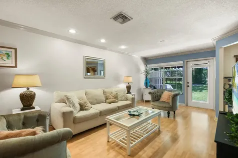 5266 Sapphire Valley Boca Raton FL 33486