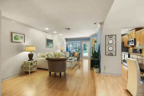 5266 Sapphire Valley Boca Raton FL 33486