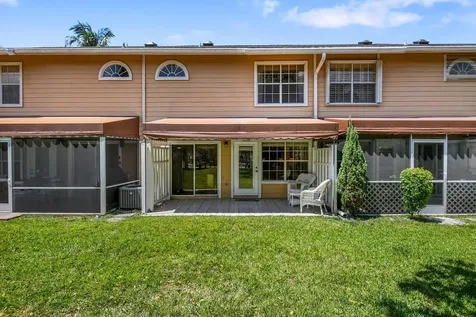 5266 Sapphire Valley Boca Raton FL 33486