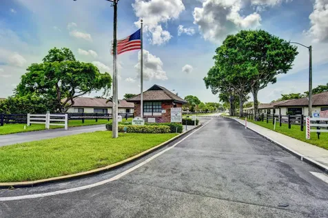 4632 Finchwood Way Boynton Beach FL 33436