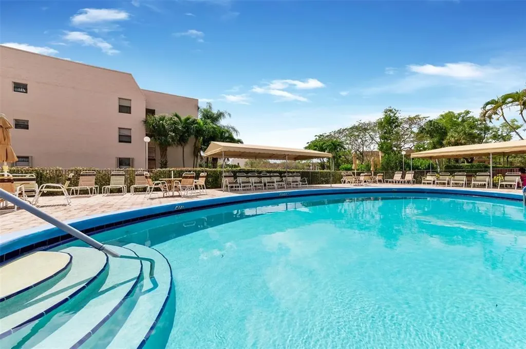 2521 NW 104th Avenue Sunrise FL 33322