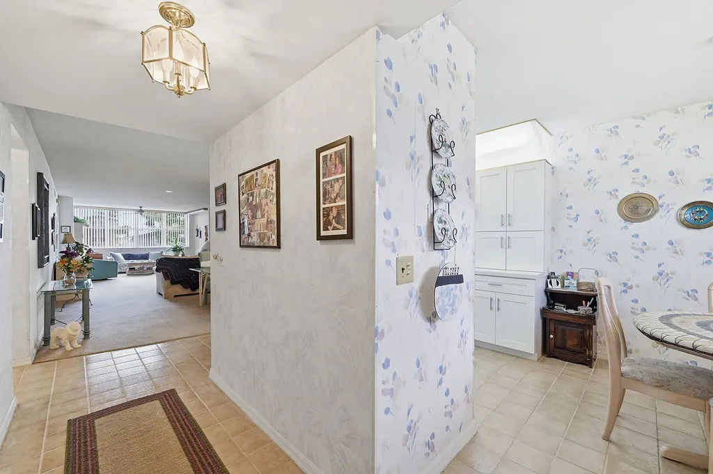 2521 NW 104th Avenue Sunrise FL 33322