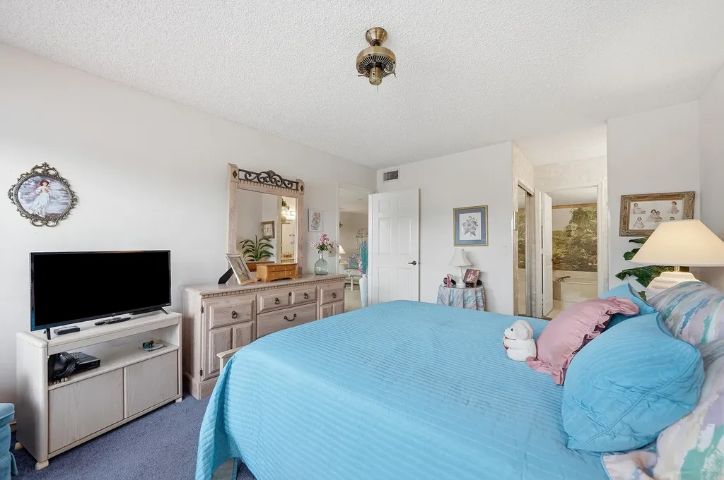2521 NW 104th Avenue Sunrise FL 33322