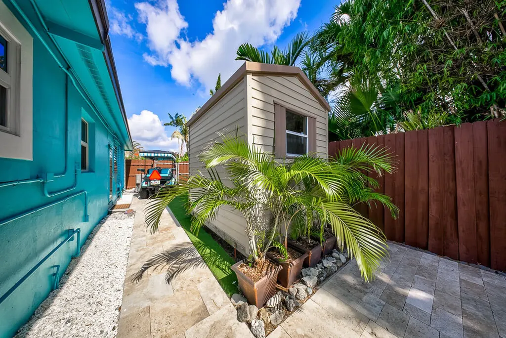 1506 N L Street Lake Worth Beach FL 33460