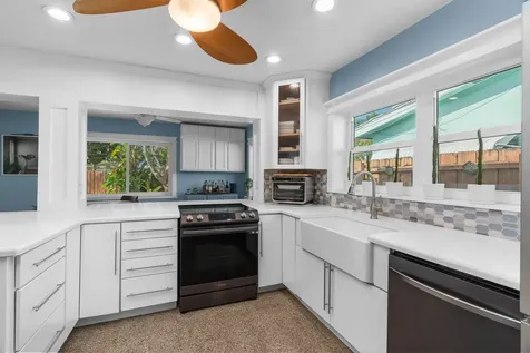 60 NW 47th Street Oakland Park FL 33309