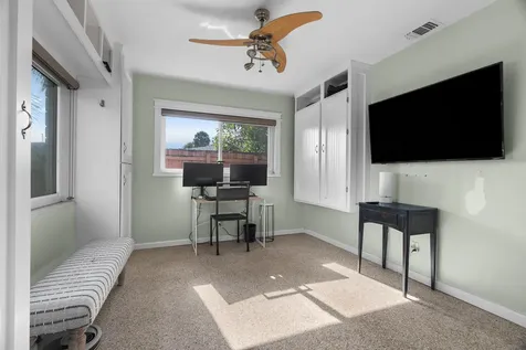 60 NW 47th Street Oakland Park FL 33309