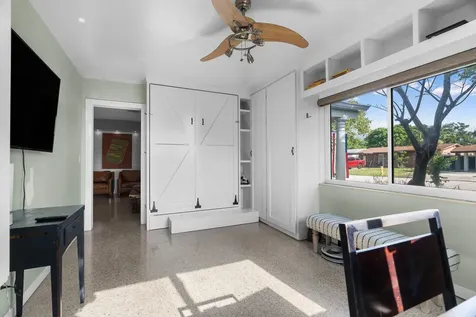 60 NW 47th Street Oakland Park FL 33309
