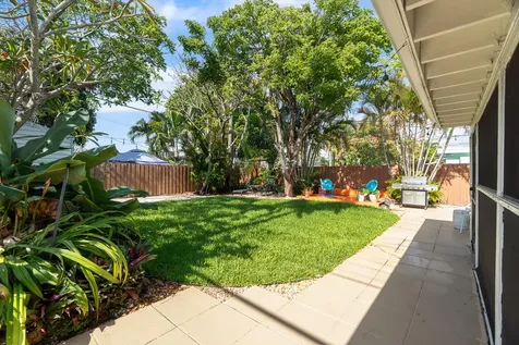 60 NW 47th Street Oakland Park FL 33309