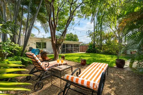 60 NW 47th Street Oakland Park FL 33309