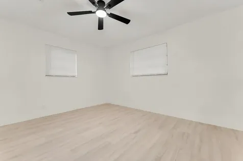 6572 Pierce Street Hollywood FL 33024