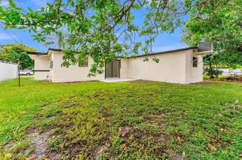 6572 Pierce Street Hollywood FL 33024