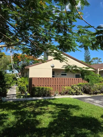 11600 Timbers Way Boca Raton FL 33428