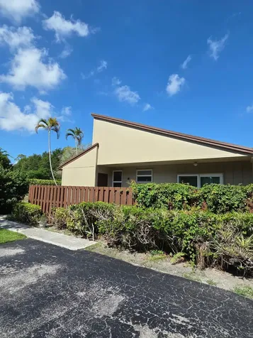 11600 Timbers Way Boca Raton FL 33428
