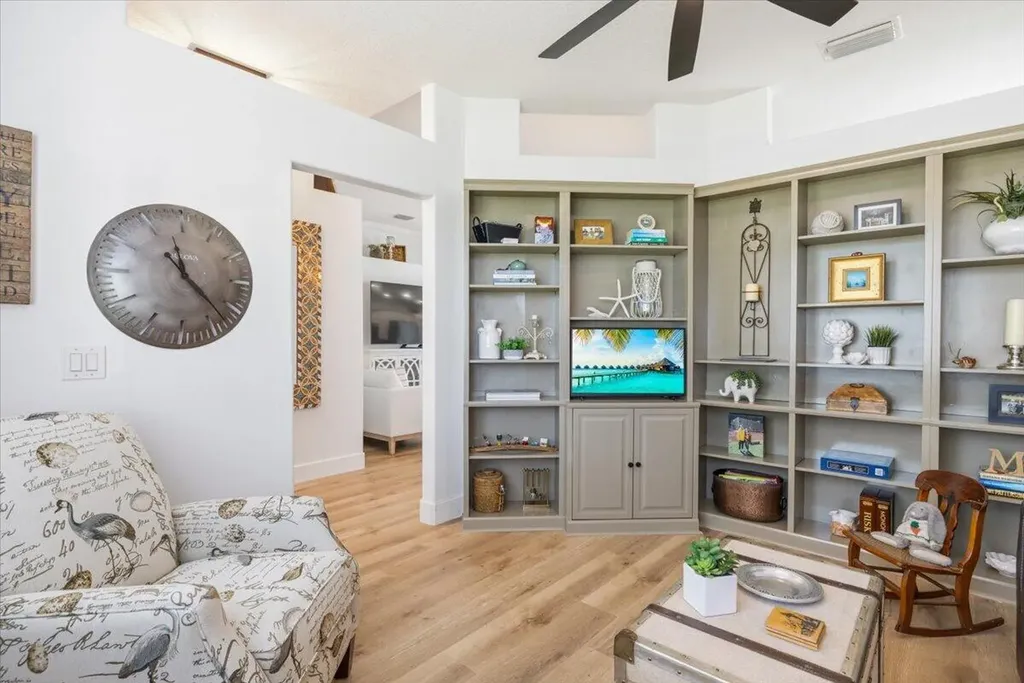 6265 33rd Manor Vero Beach FL 32966