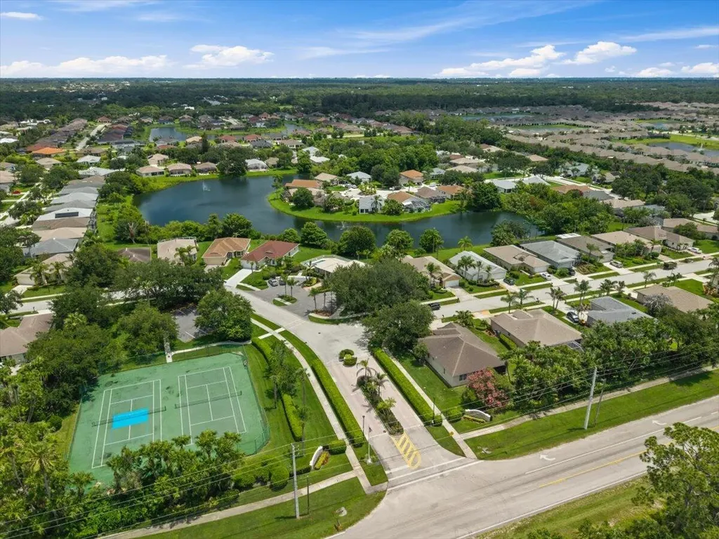 6265 33rd Manor Vero Beach FL 32966