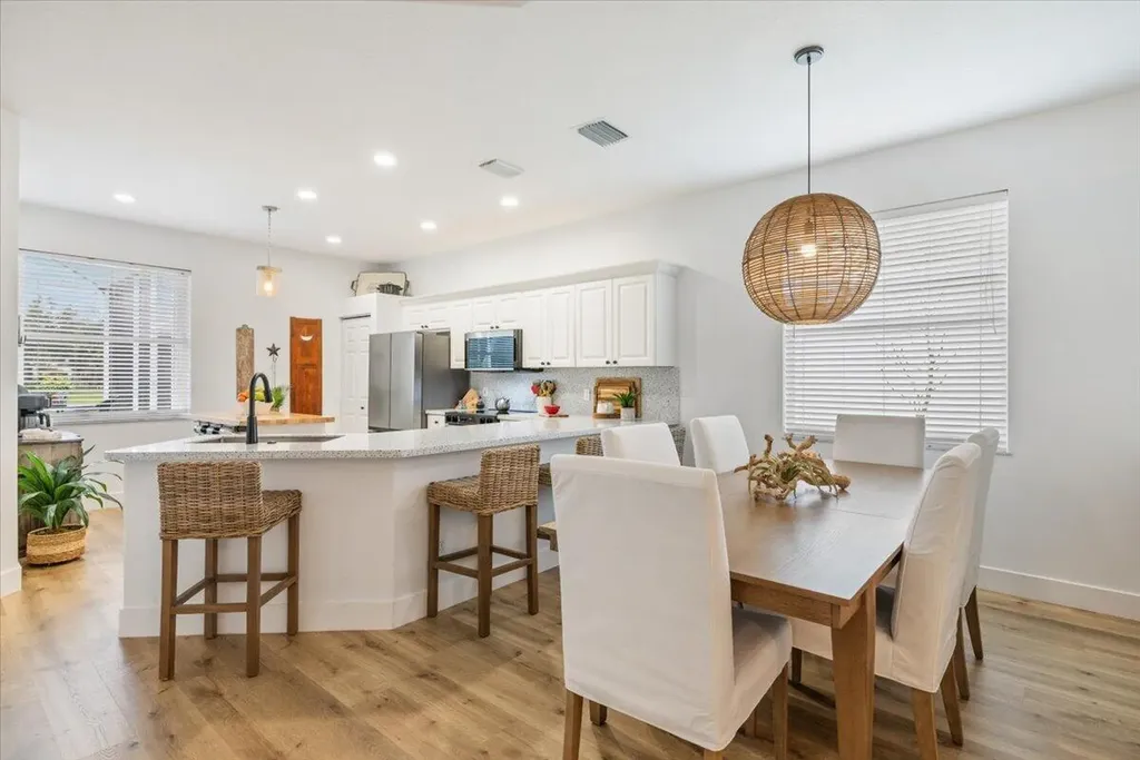6265 33rd Manor Vero Beach FL 32966
