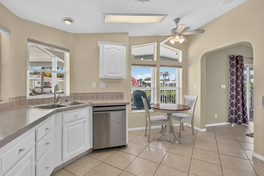 8004 Long Drive Port St Lucie FL 34952
