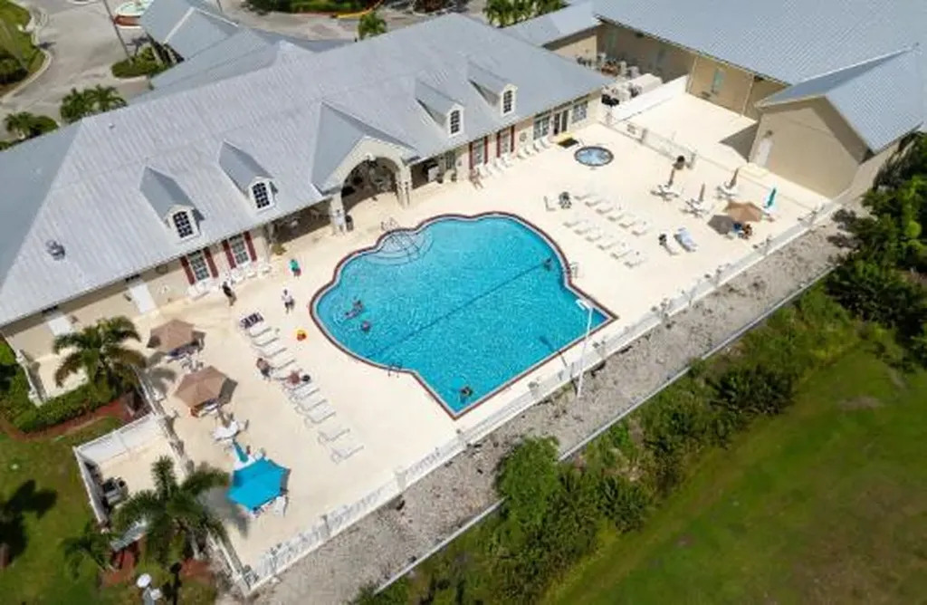 8004 Long Drive Port St Lucie FL 34952