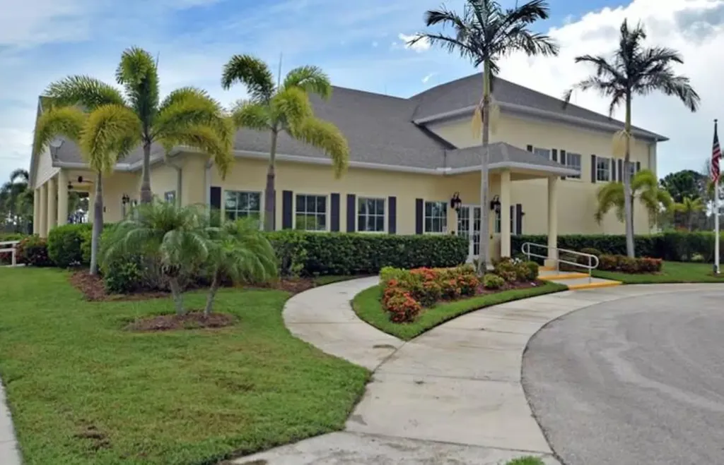 8004 Long Drive Port St Lucie FL 34952