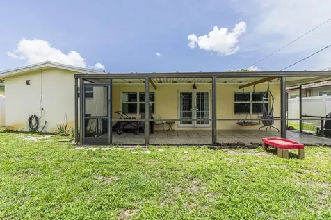 3201 Liberty Street Hollywood FL 33021