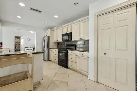 3201 Liberty Street Hollywood FL 33021