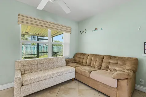 3201 Liberty Street Hollywood FL 33021